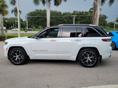 2022 Jeep Grand Cherokee Summit Reserve