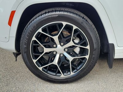 2022 Jeep Grand Cherokee Summit Reserve