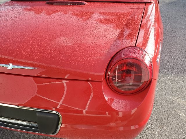 2002 Ford Thunderbird Base