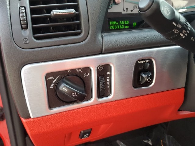 2002 Ford Thunderbird Base