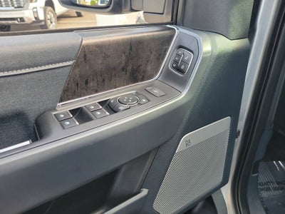 2023 Ford F-350 LARIAT