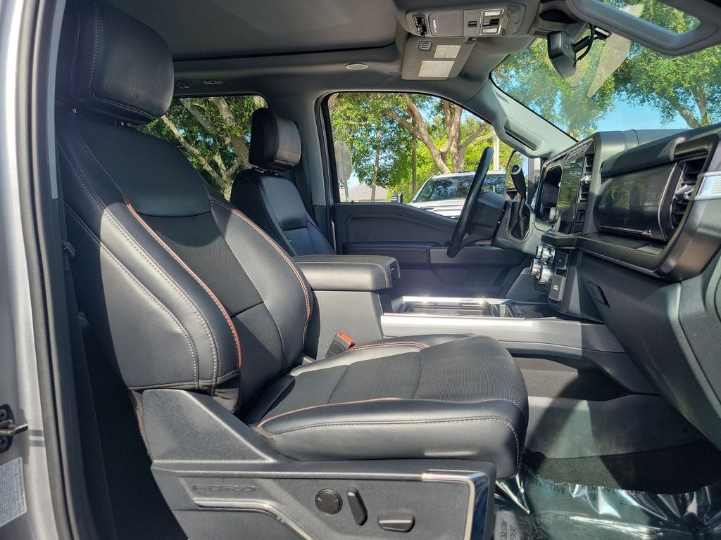 2023 Ford F-350 LARIAT