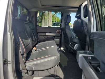 2023 Ford F-350 LARIAT