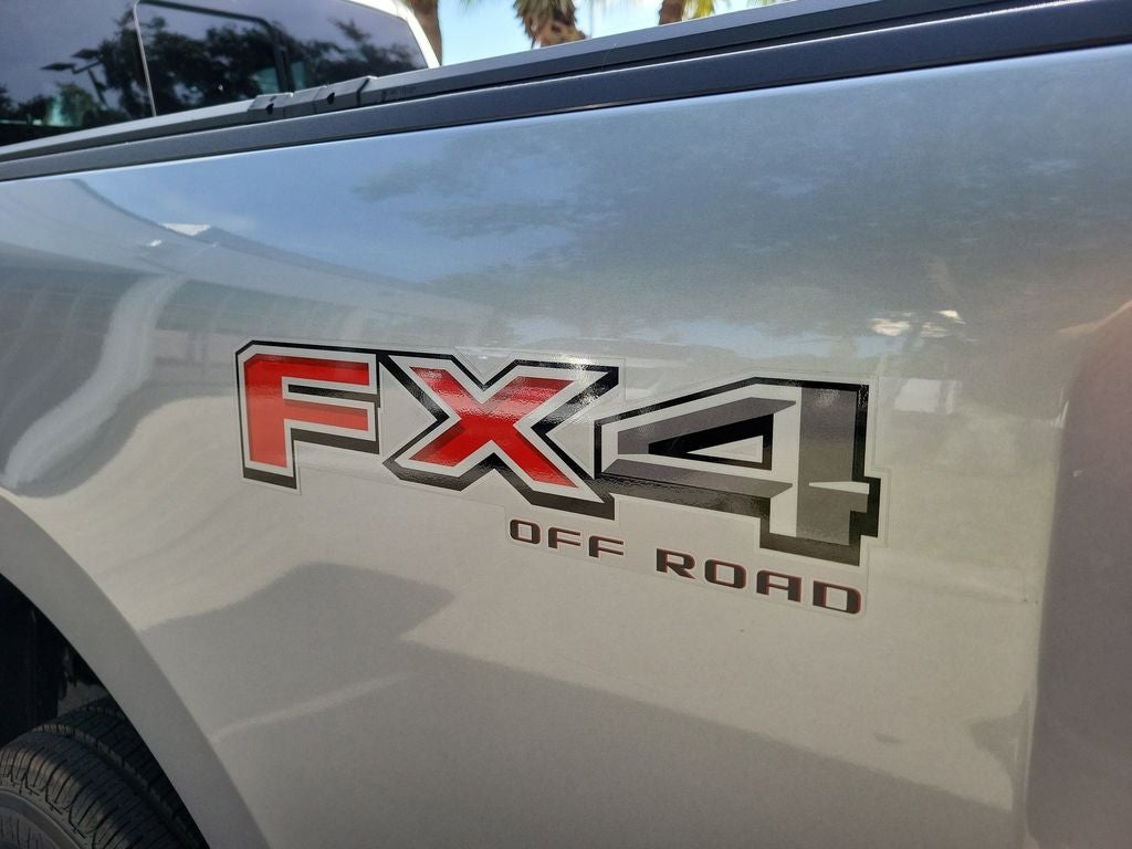 2023 Ford F-350 LARIAT