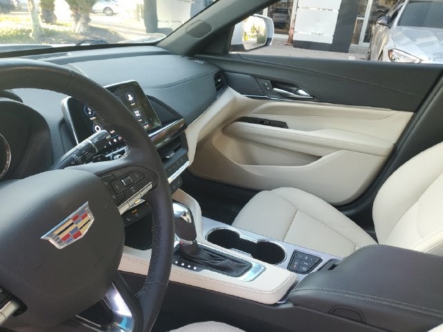 2024 Cadillac CT4 Premium Luxury