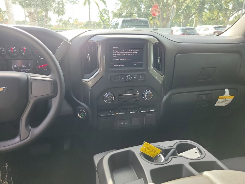 2025 Chevrolet Silverado Custom