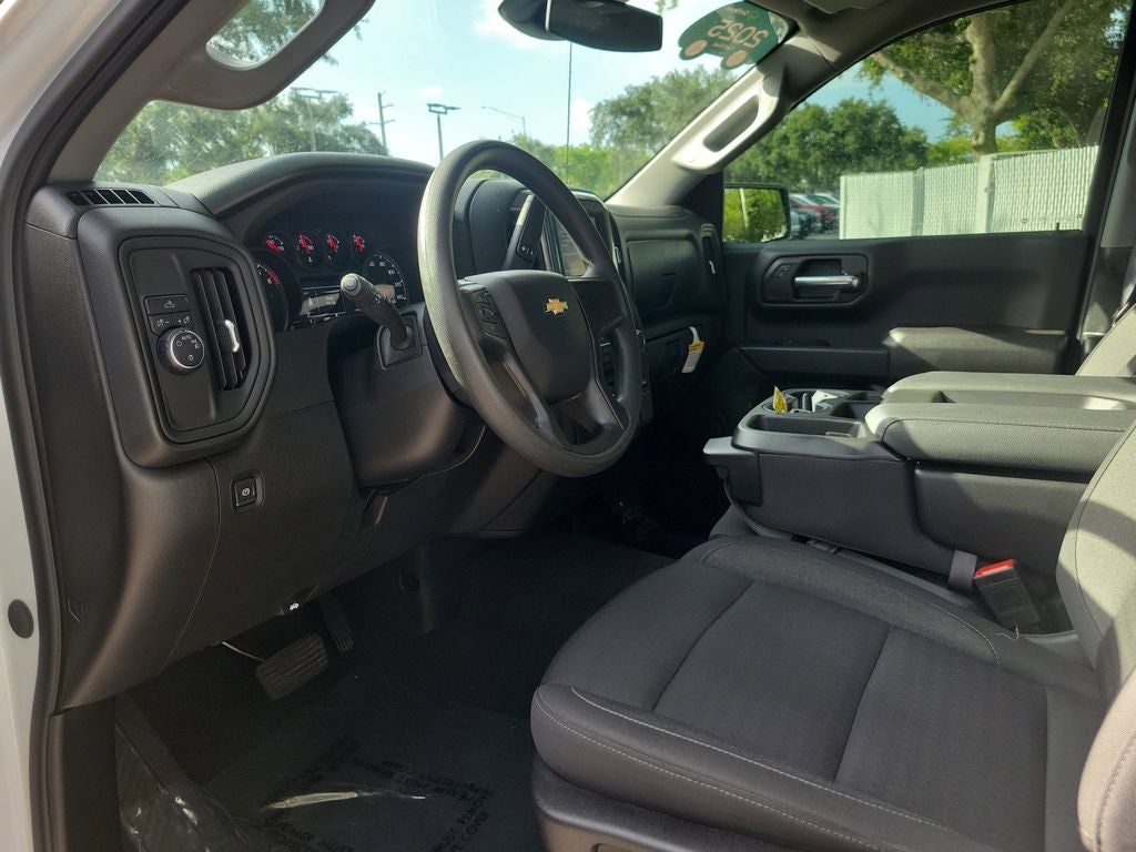 2025 Chevrolet Silverado 1500 Custom - Photo 22