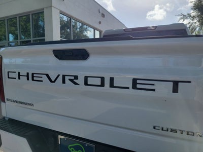2025 Chevrolet Silverado Custom