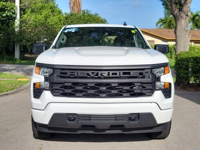2025 Chevrolet Silverado Custom