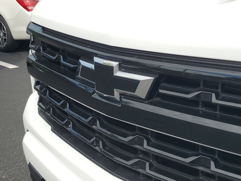 2023 Chevrolet Silverado RST