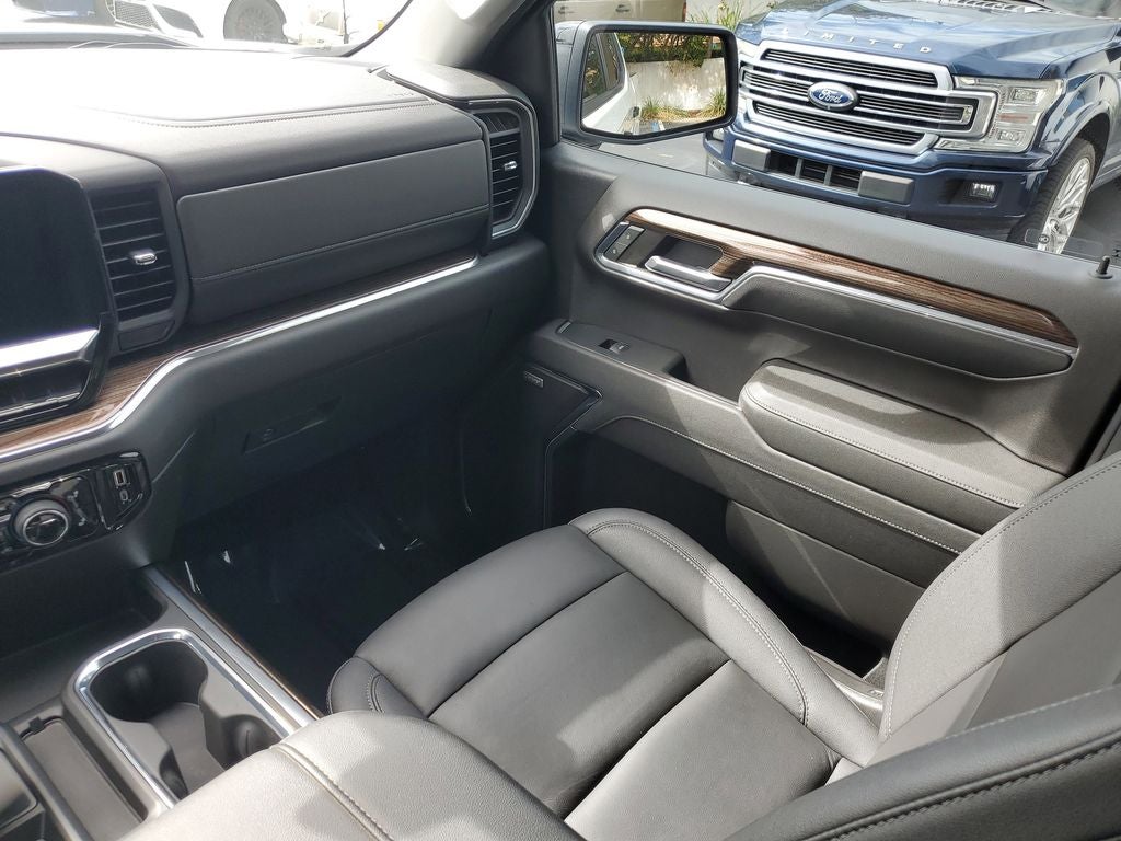 2023 Chevrolet Silverado RST