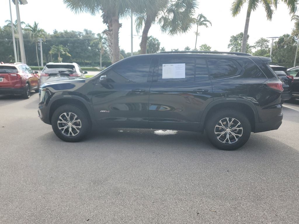 2024 GMC Acadia AWD AT4