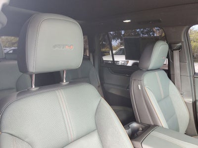 2024 GMC Acadia AWD AT4