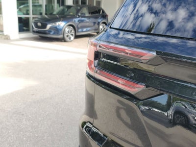 2024 GMC Acadia AWD AT4