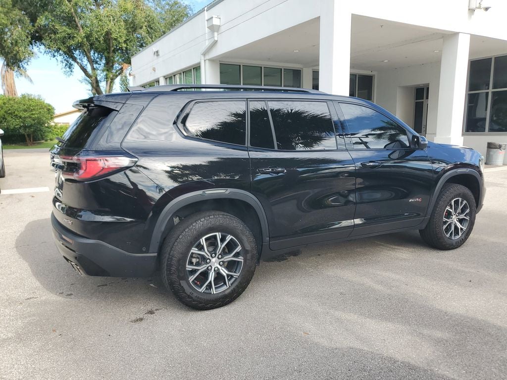 2024 GMC Acadia AWD AT4