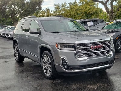 2023 GMC Acadia Denali