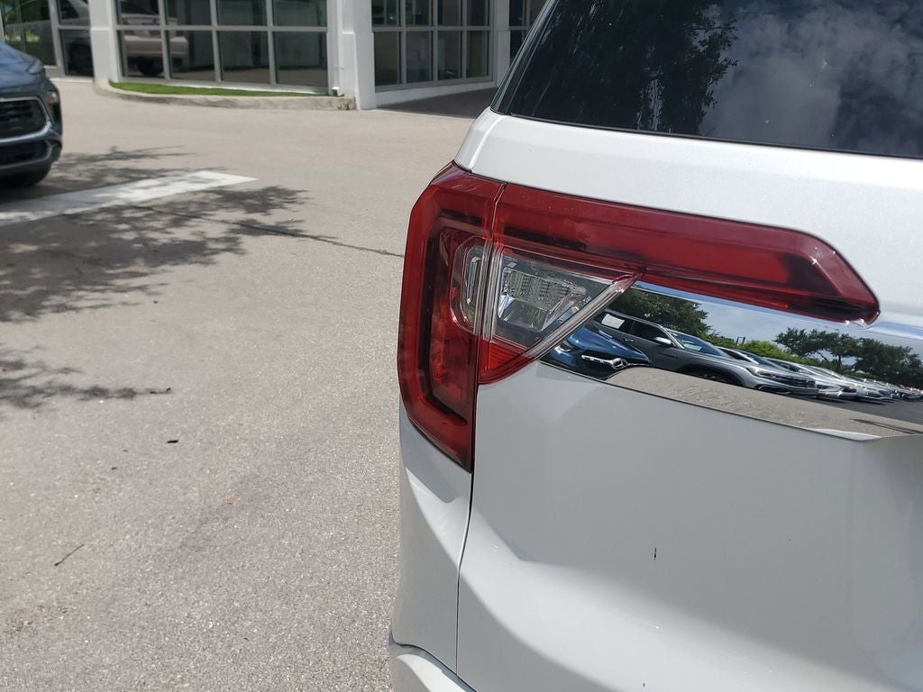 2021 GMC Acadia Denali