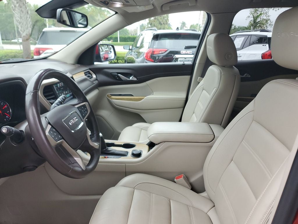 2019 GMC Acadia Denali