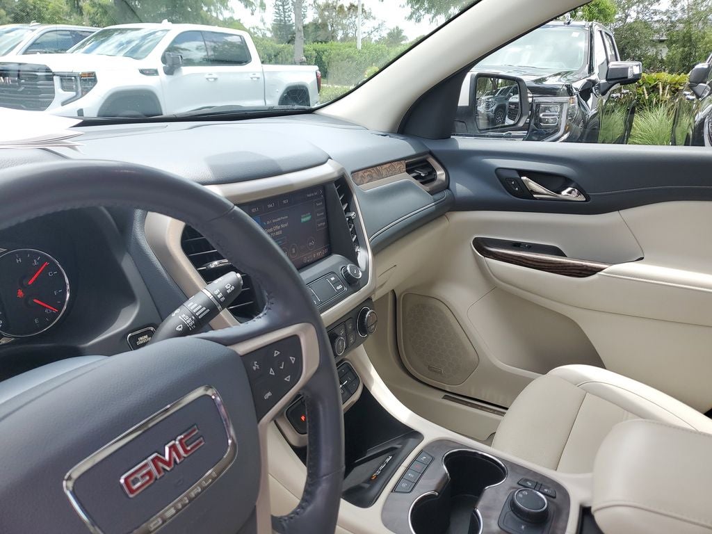 2021 GMC Acadia Denali