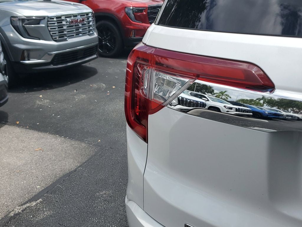2021 GMC Acadia Denali