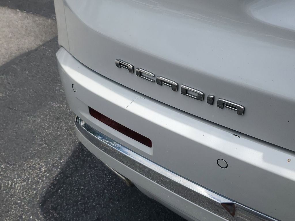 2021 GMC Acadia Denali