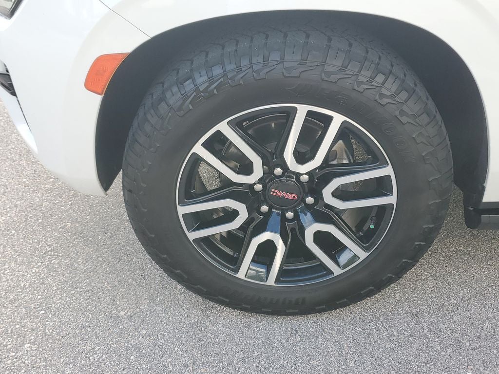 2021 GMC Yukon AT4