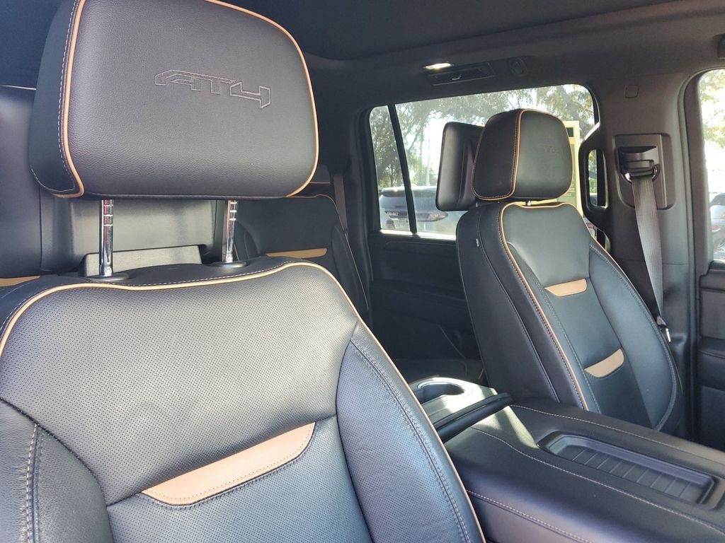 2021 GMC Yukon XL AT4