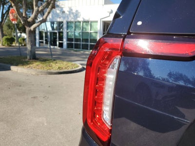 2021 GMC Yukon XL AT4