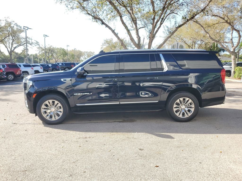 2022 GMC Yukon XL Denali