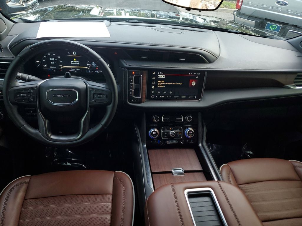 2023 GMC Yukon XL Denali Ultimate