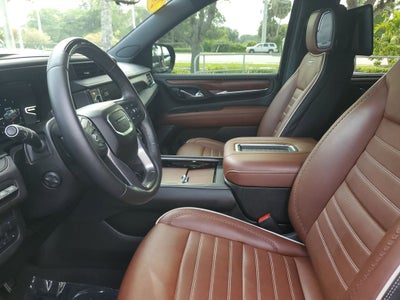 2023 GMC Yukon XL Denali Ultimate