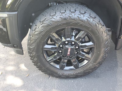 2024 GMC Sierra AT4
