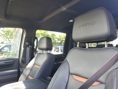 2024 GMC Sierra AT4