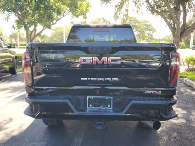 2024 GMC Sierra AT4