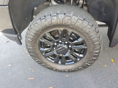 2023 GMC Sierra Denali