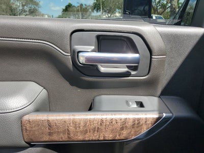 2023 GMC Sierra Denali