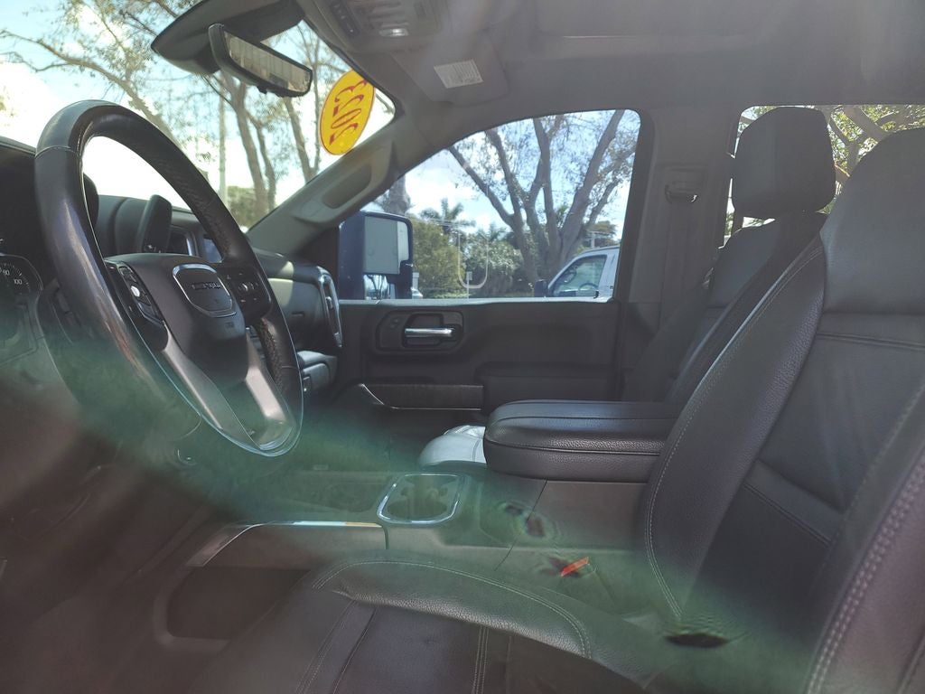 2023 GMC Sierra Denali