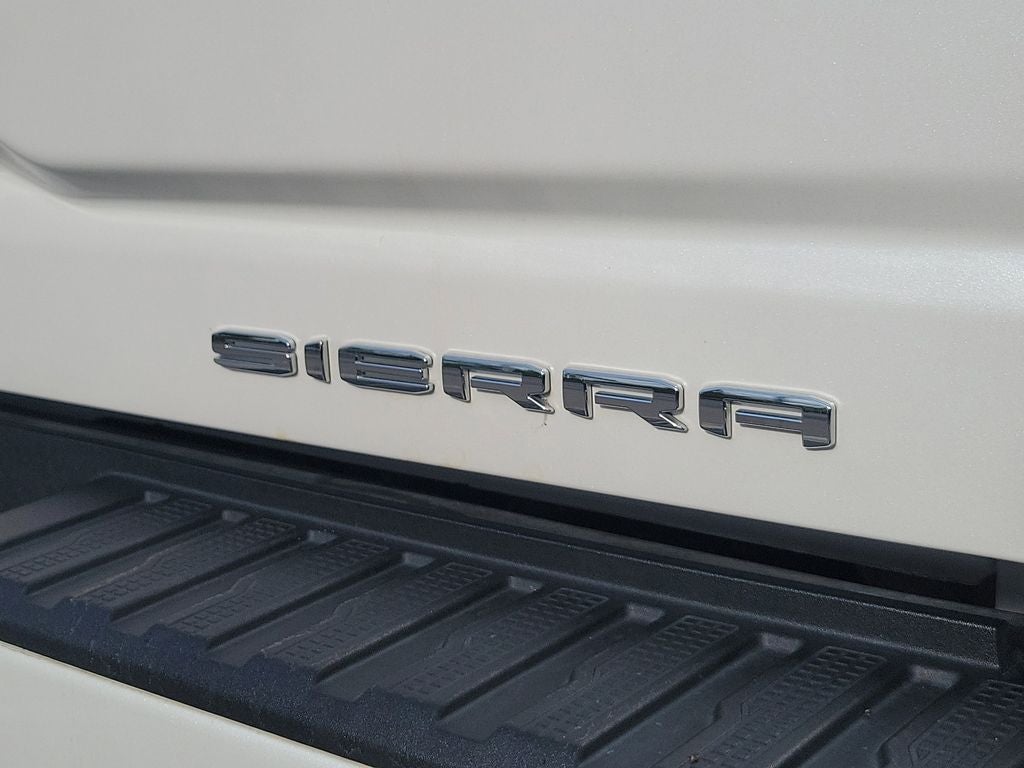 2024 GMC Sierra Denali