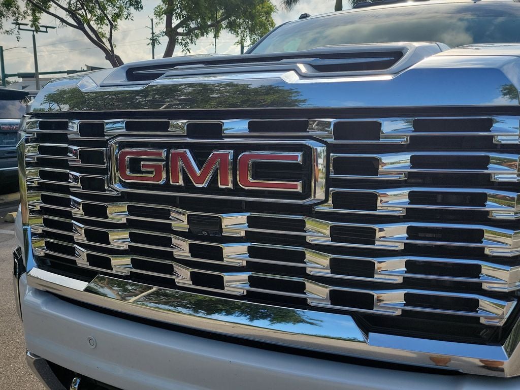 2024 GMC Sierra Denali