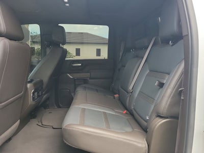 2023 GMC Sierra Denali