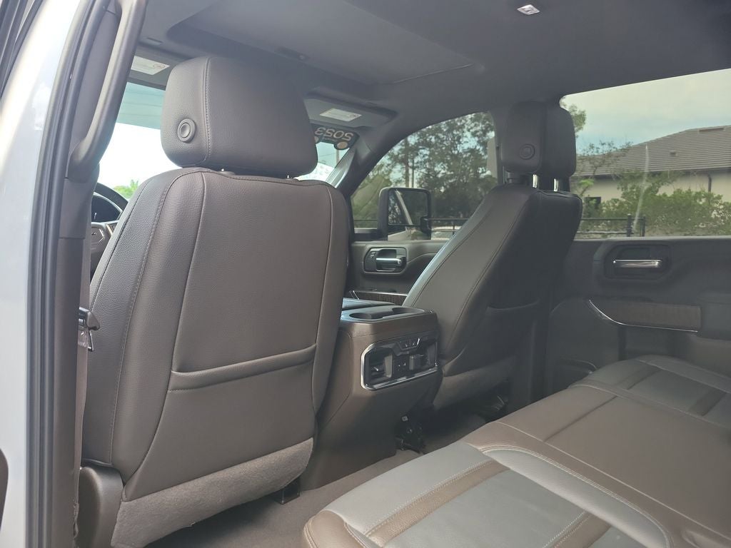 2023 GMC Sierra Denali