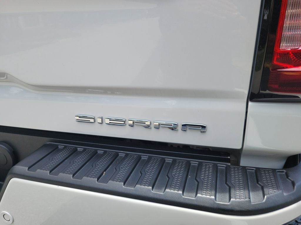 2023 GMC Sierra Denali