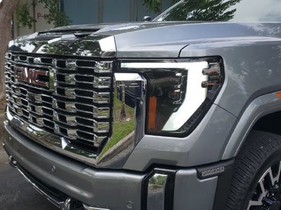 2024 GMC Sierra 2500HD Denali