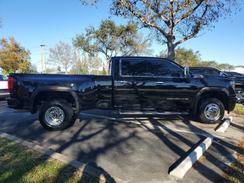 2022 GMC Sierra Denali