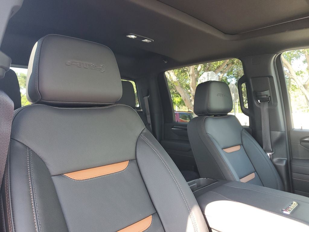 2025 GMC Sierra AT4