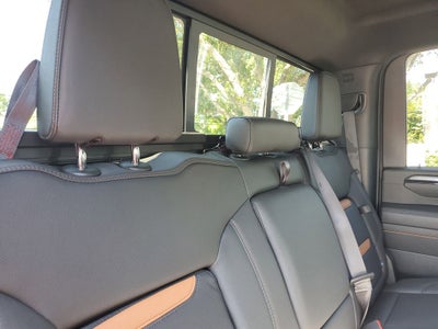 2025 GMC Sierra AT4