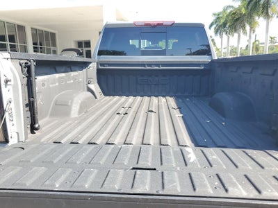 2025 GMC Sierra AT4