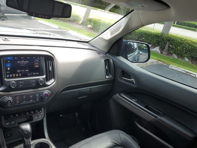 2022 GMC Canyon AT4 w/Leather