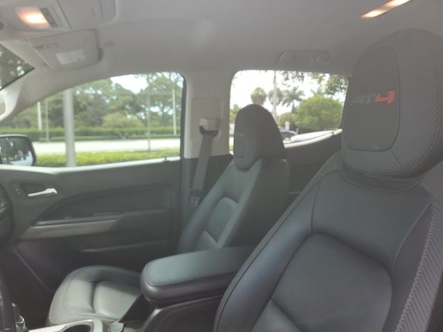 2022 GMC Canyon AT4 w/Leather
