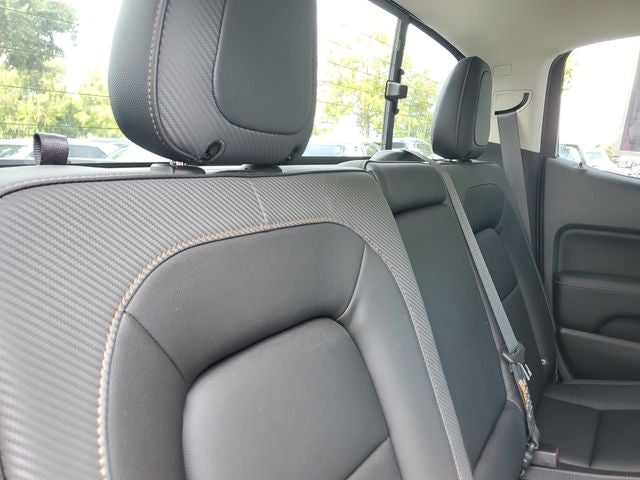 2022 GMC Canyon AT4 w/Leather